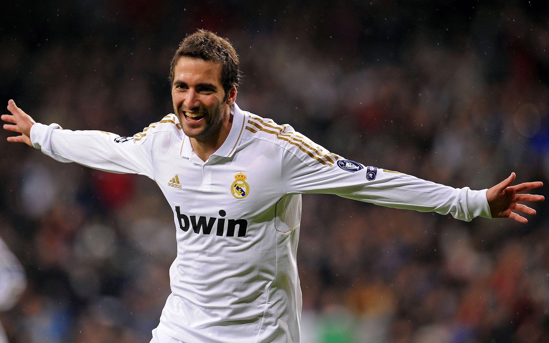 客場球隊遭遇強勁對手,力拼下一場勝利,客场惨败